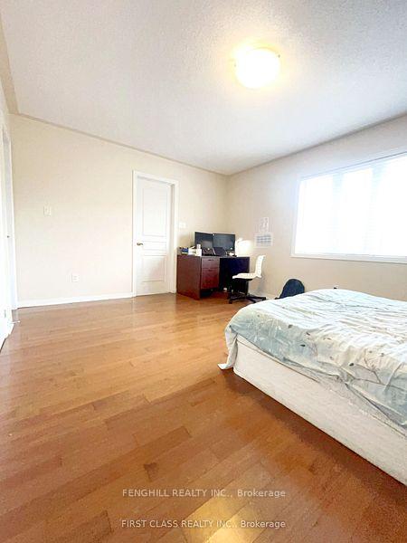 Photo 11 of 18 Magnotta Road, Markham, Cachet — HOMEH