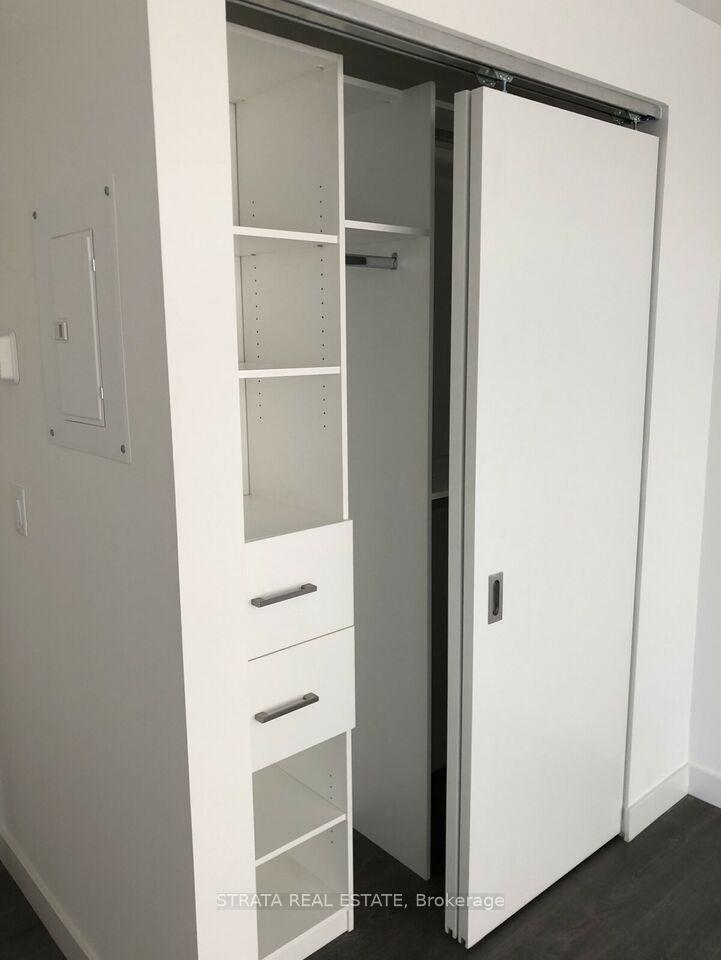 Photo 4 of Unit 605A, 215 Queen Street W, Toronto, University — HOMEH