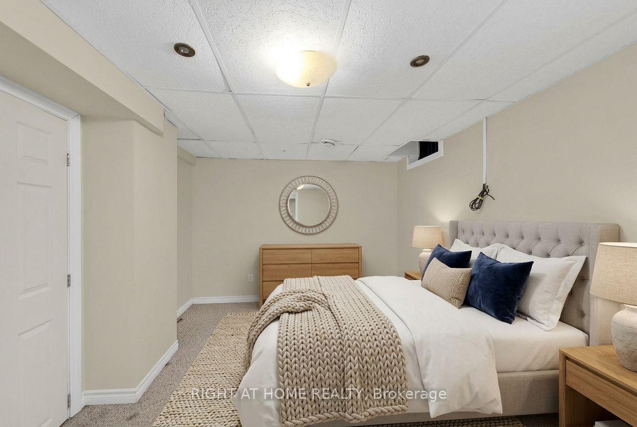 Photo 12 of 45 Blair Crescent, Barrie, Grove East — HOMEH