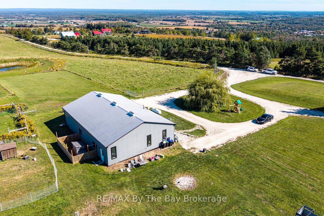 Photo 3 of 2574 Fairgrounds Road South, Clearview, Rural Clearview — HOMEH