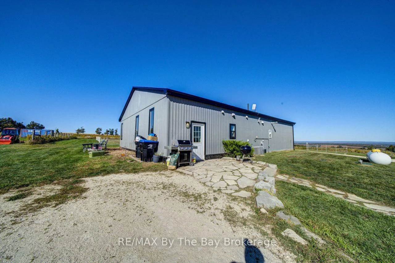 Photo 28 of 2574 Fairgrounds Road South, Clearview, Rural Clearview — HOMEH