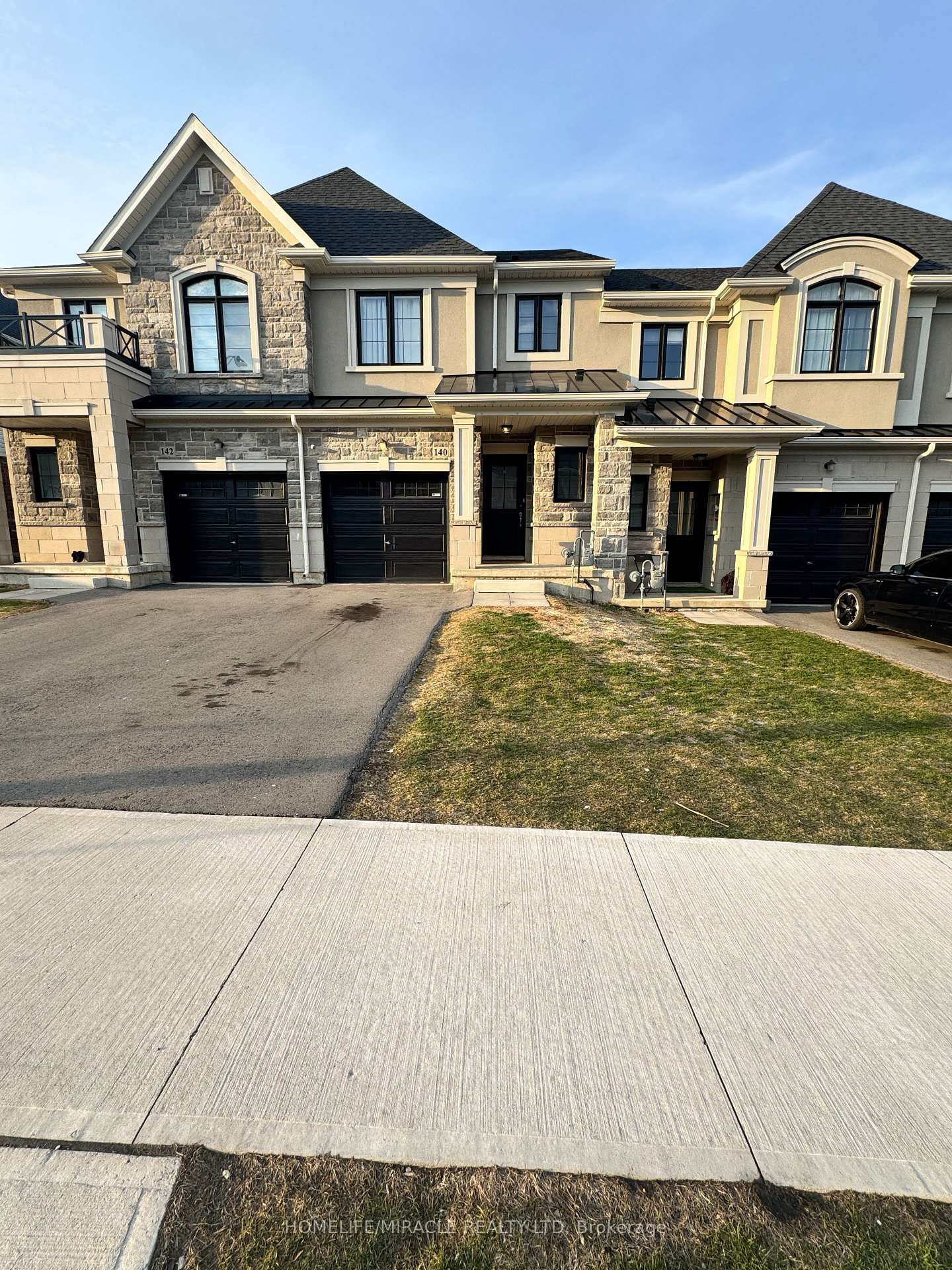 Photo 1 of 140 Aquasanta Crescent, Hamilton, Ryckmans — HOMEH