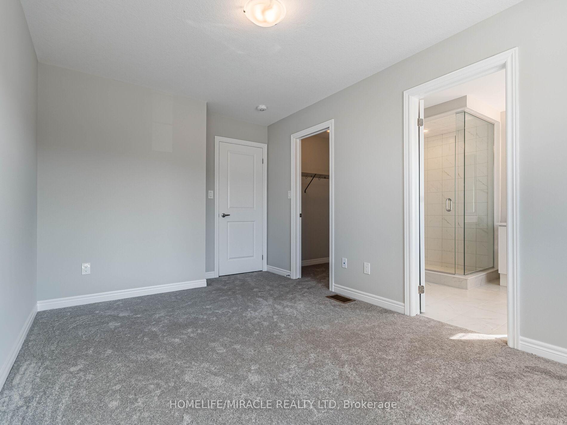 Photo 27 of 140 Aquasanta Crescent, Hamilton, Ryckmans — HOMEH