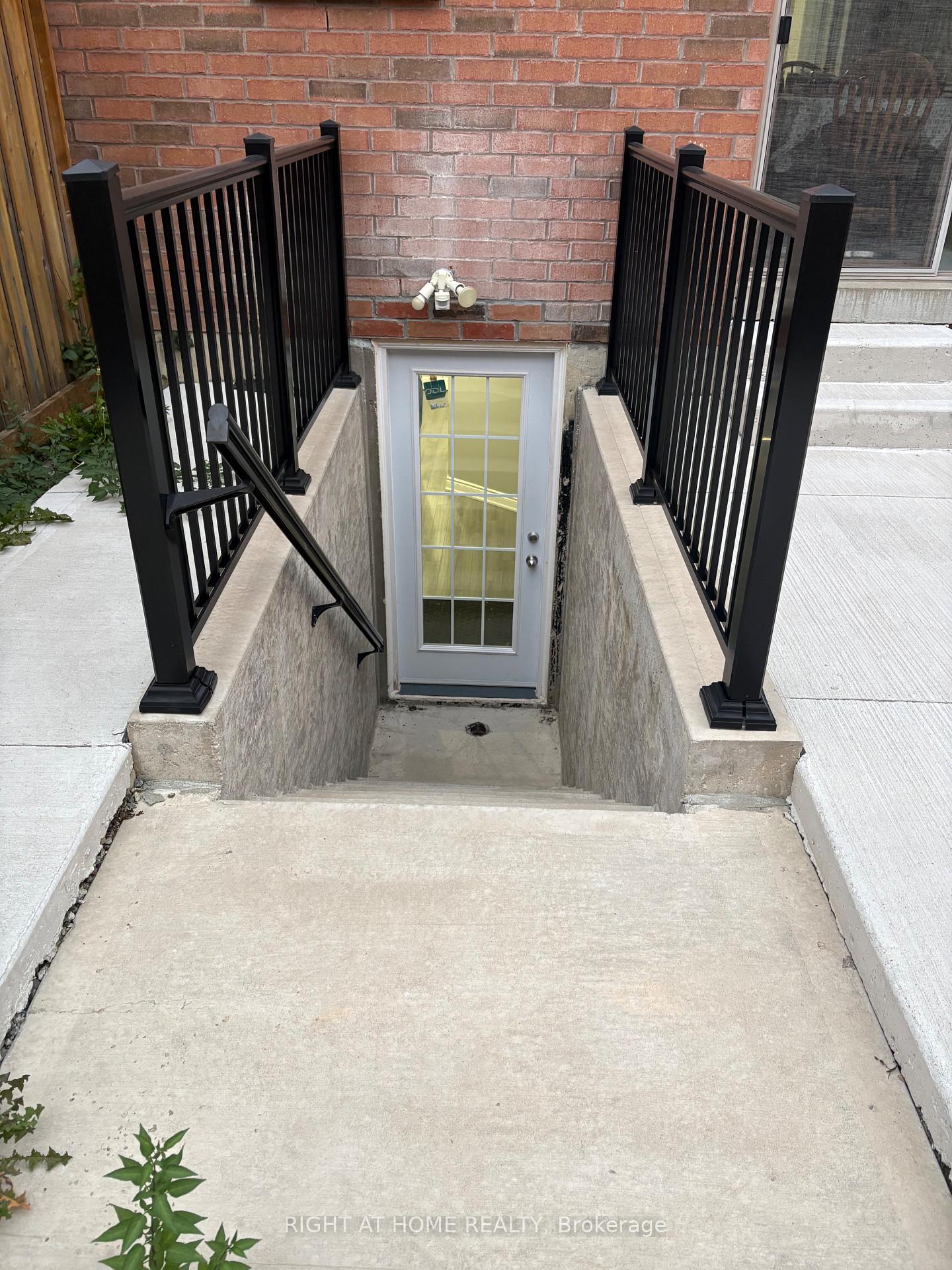Photo 1 of Unit (Lower Level), 846 Francine Crescent, Mississauga, East Credit — HOMEH