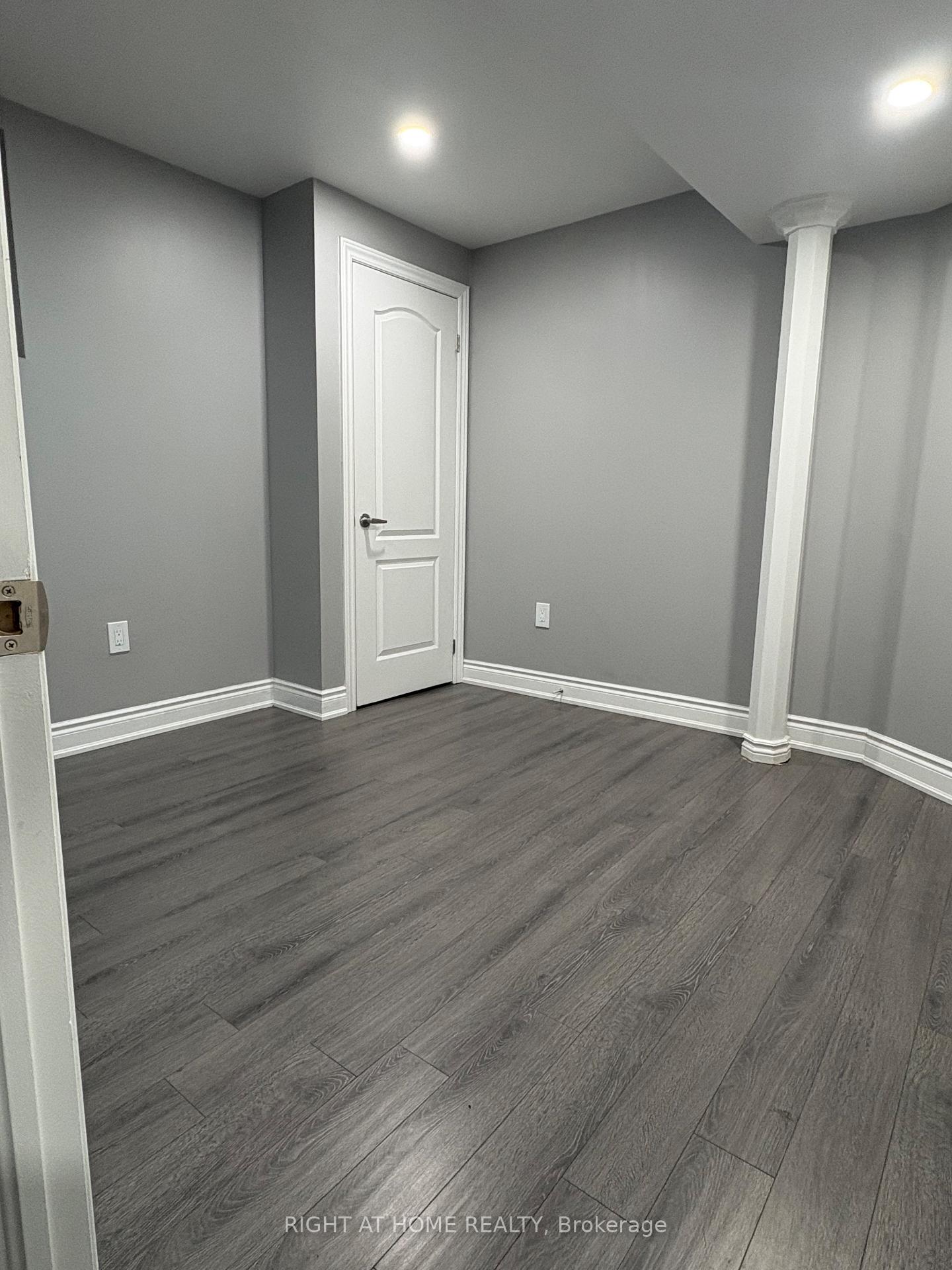 Photo 15 of Unit (Lower Level), 846 Francine Crescent, Mississauga, East Credit — HOMEH