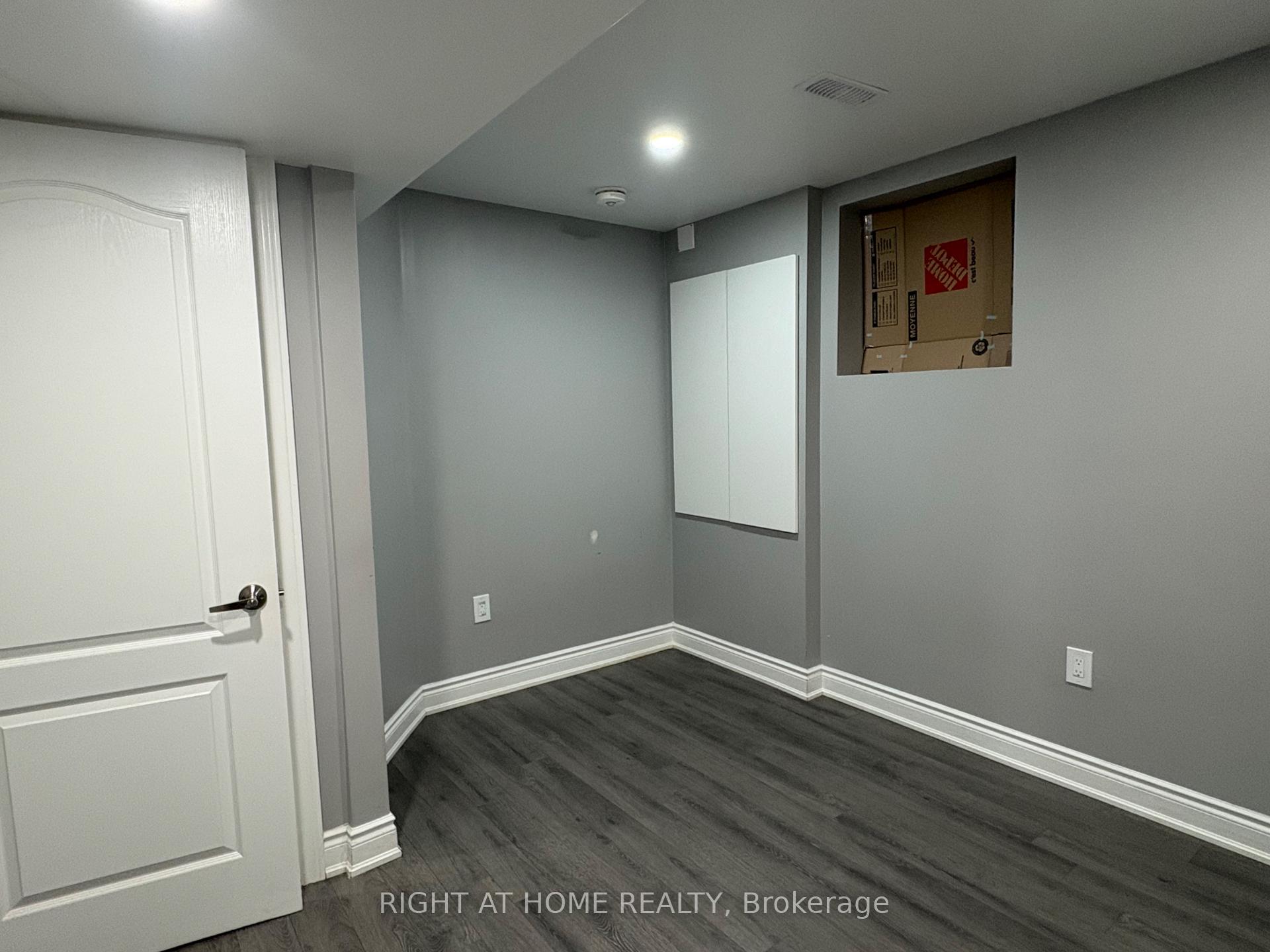 Photo 16 of Unit (Lower Level), 846 Francine Crescent, Mississauga, East Credit — HOMEH