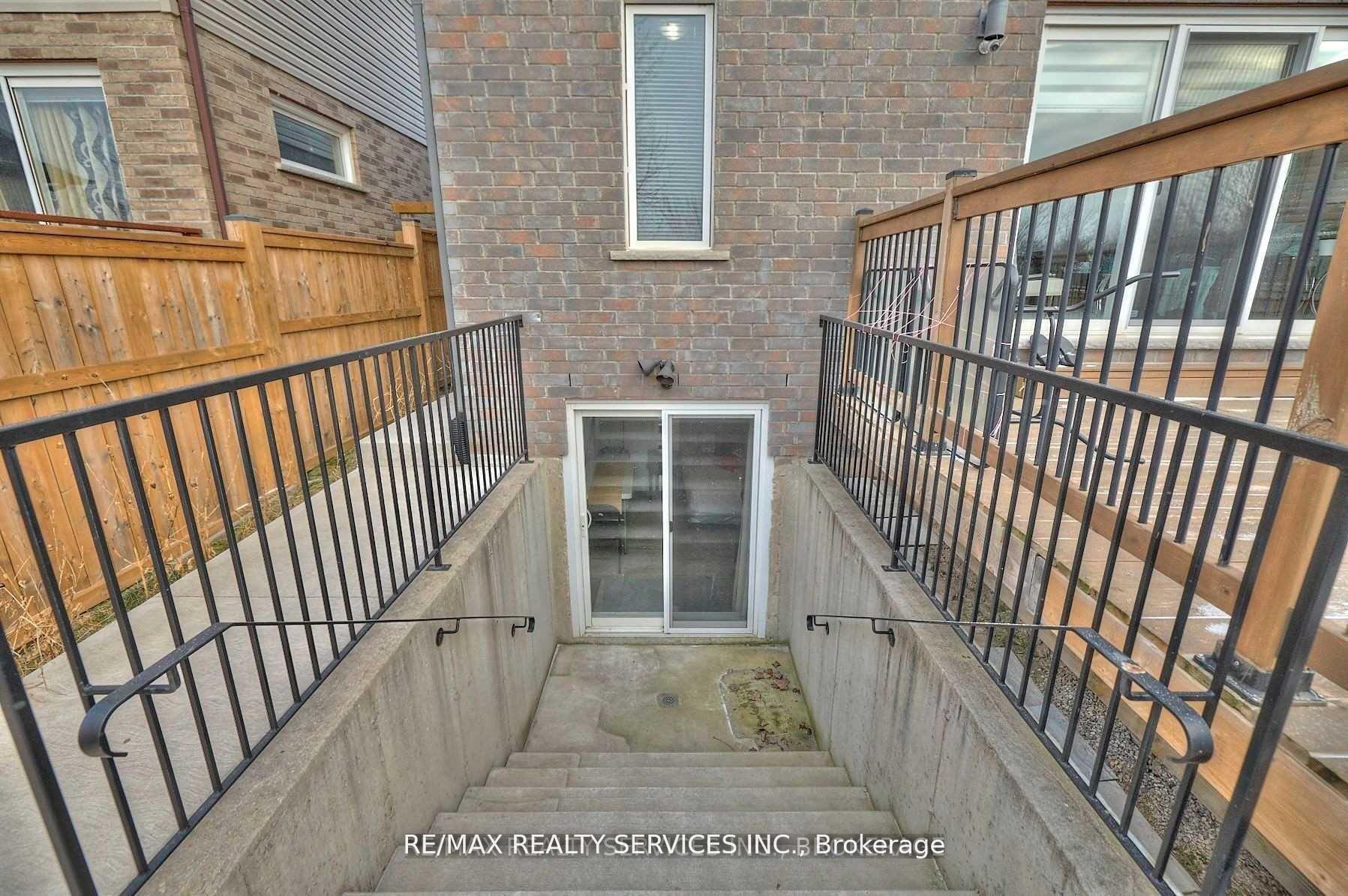 Photo 2 of Unit Bsmt, 6045 Ernest Crescent, Niagara Falls, Forestview — HOMEH