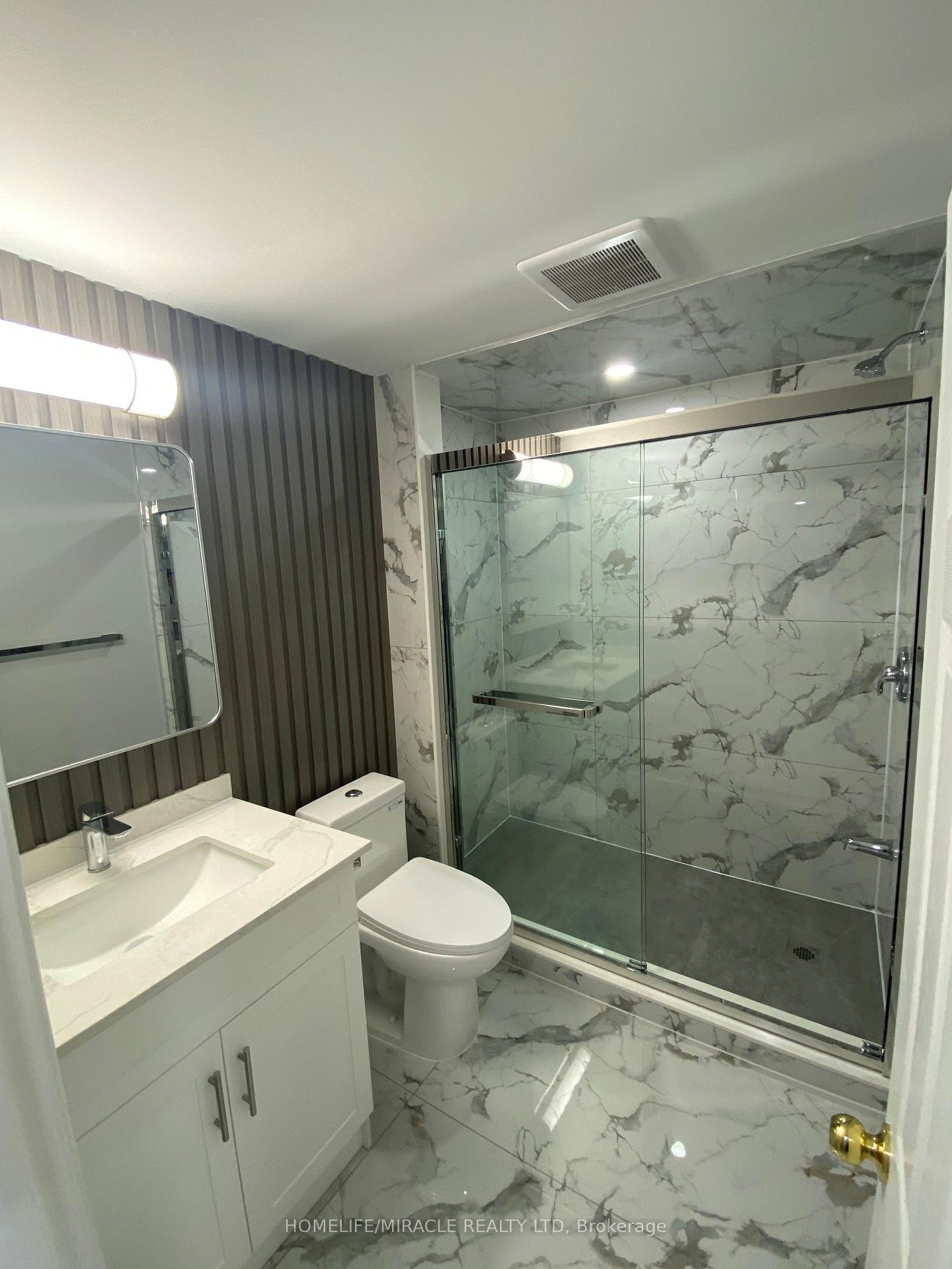 Photo 3 of Unit Bsmt, 53 Parkside Drive, Brampton, Brampton South — HOMEH