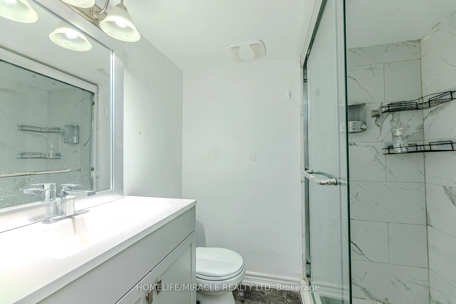 Photo 43 of 851 Bennett Court, Oshawa, Pinecrest — HOMEH