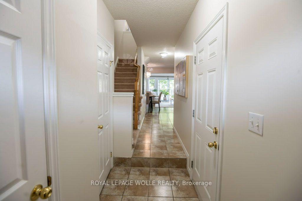 Photo 5 of Unit 3, 975 Strasburg Road, Kitchener, Country Hills — HOMEH