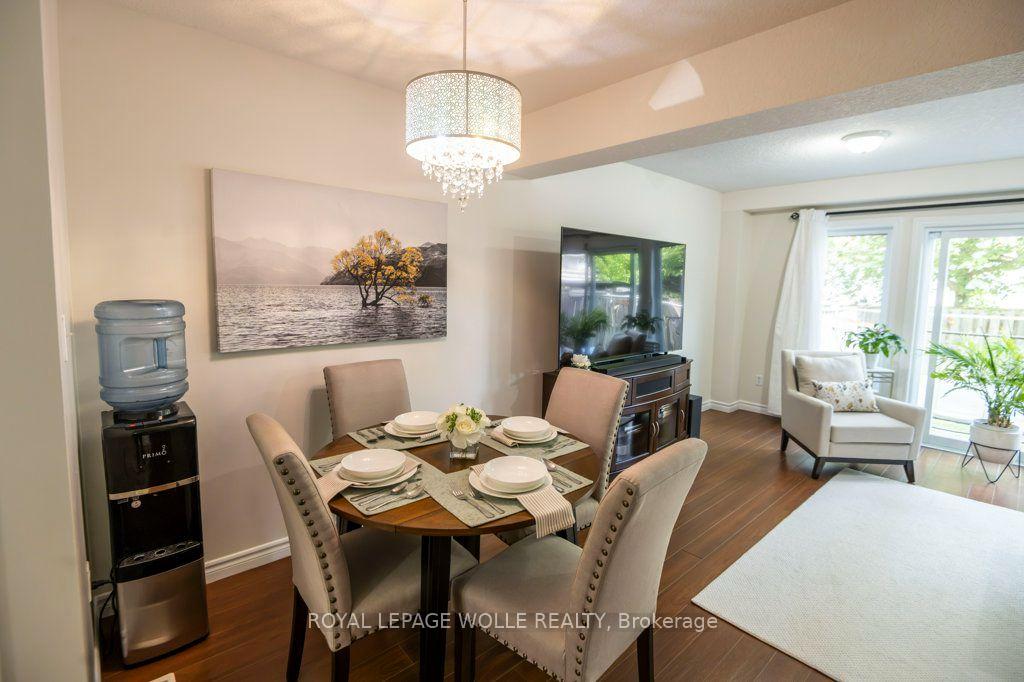 Photo 8 of Unit 3, 975 Strasburg Road, Kitchener, Country Hills — HOMEH