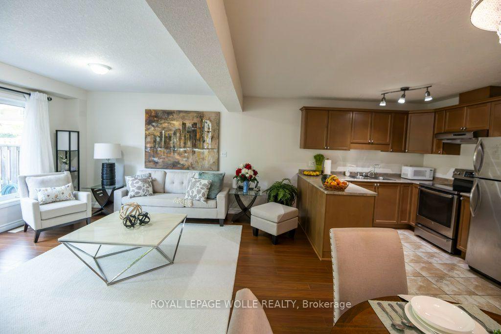Photo 9 of Unit 3, 975 Strasburg Road, Kitchener, Country Hills — HOMEH