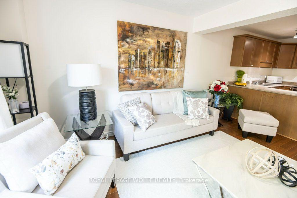Photo 15 of Unit 3, 975 Strasburg Road, Kitchener, Country Hills — HOMEH