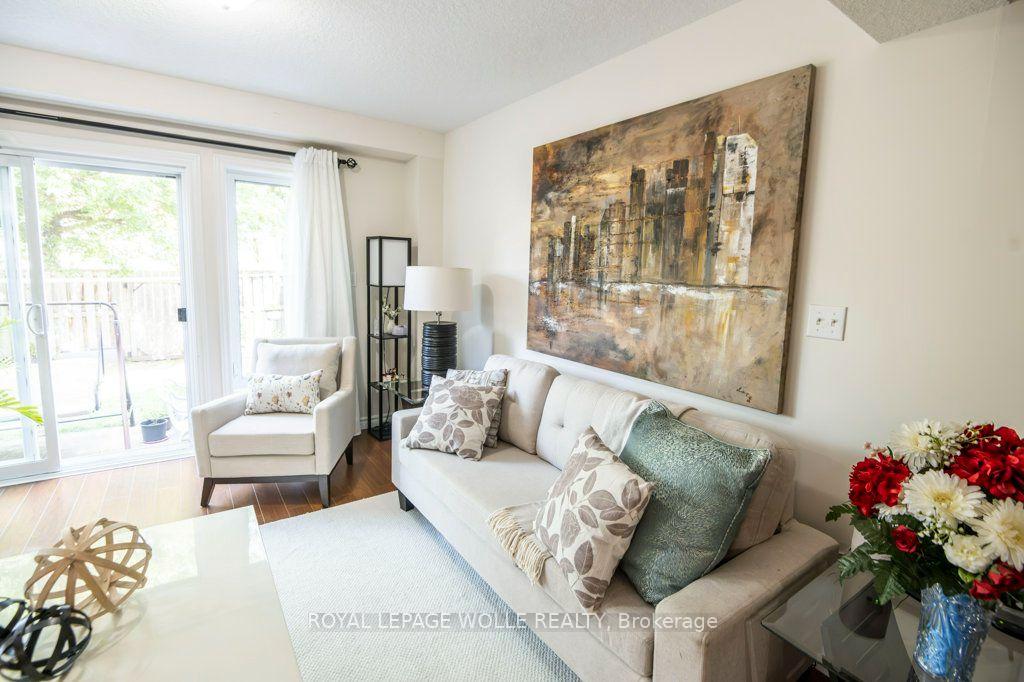 Photo 16 of Unit 3, 975 Strasburg Road, Kitchener, Country Hills — HOMEH