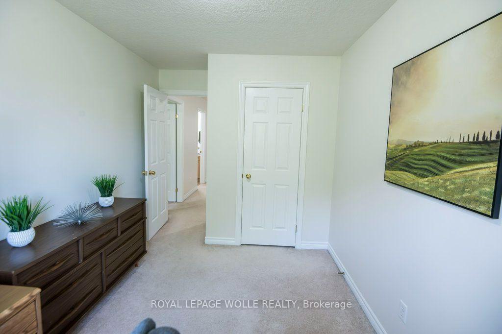 Photo 19 of Unit 3, 975 Strasburg Road, Kitchener, Country Hills — HOMEH