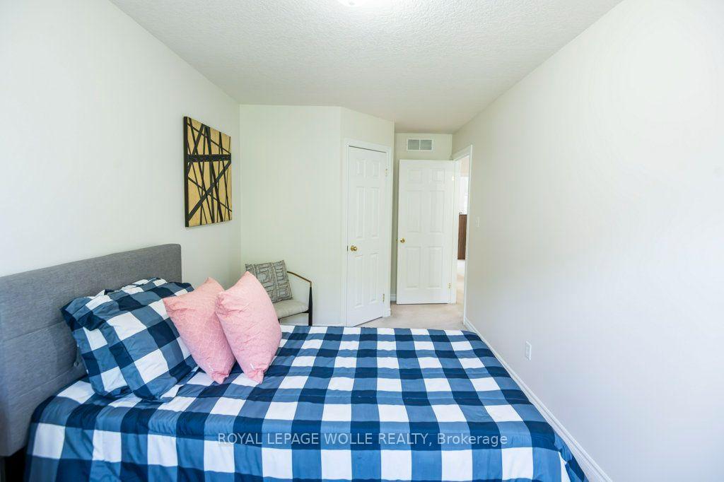 Photo 21 of Unit 3, 975 Strasburg Road, Kitchener, Country Hills — HOMEH