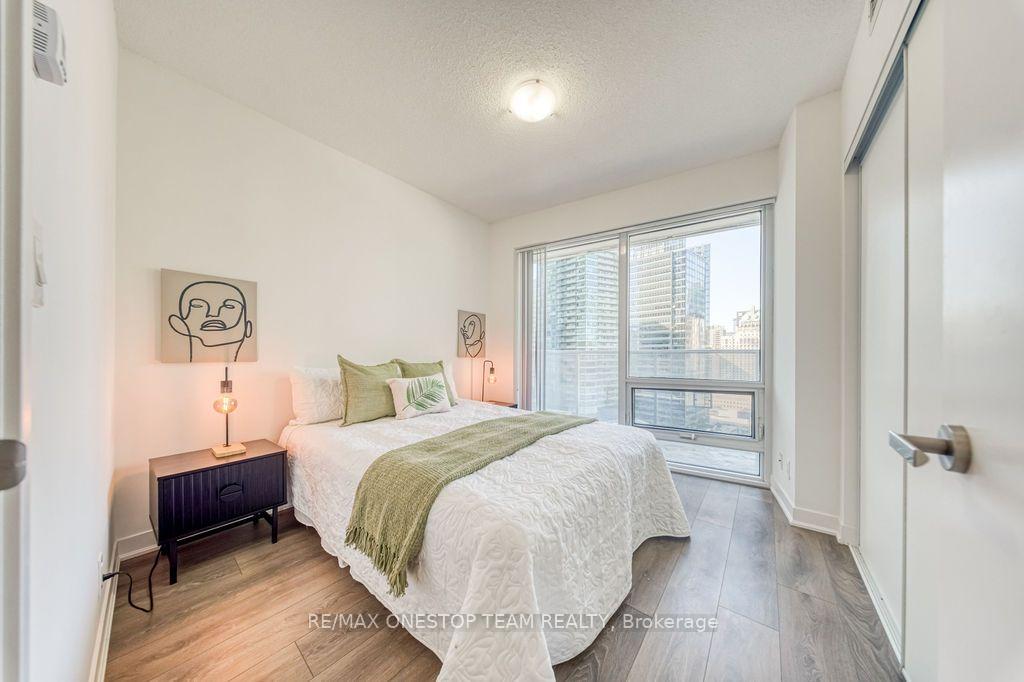 Photo 18 of Unit 2104, 88 Harbour Street, Toronto, Waterfront Communities — HOMEH