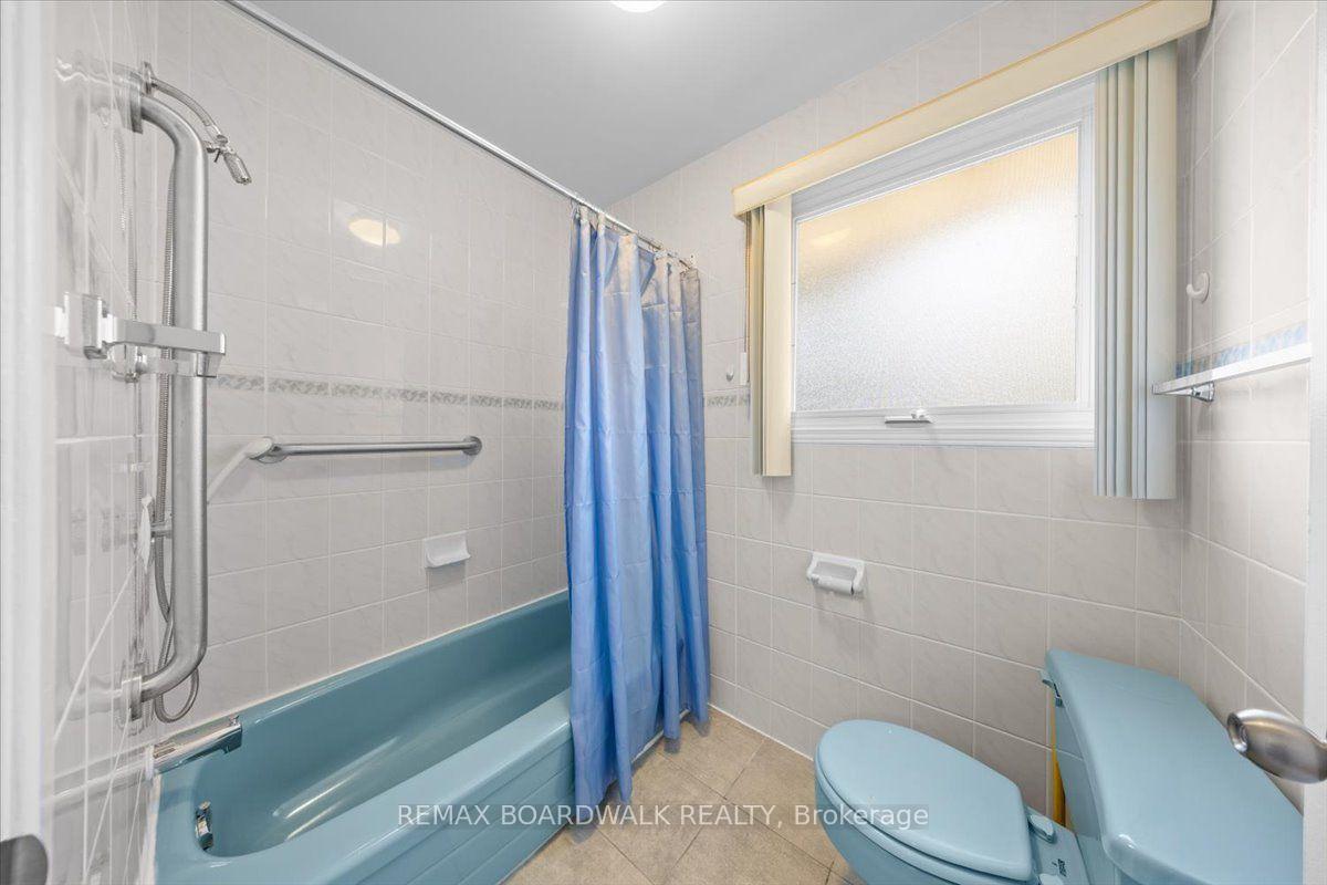 Photo 23 of 965 Cahill Drive W, Ottawa, Hunt Club/Western Community — HOMEH