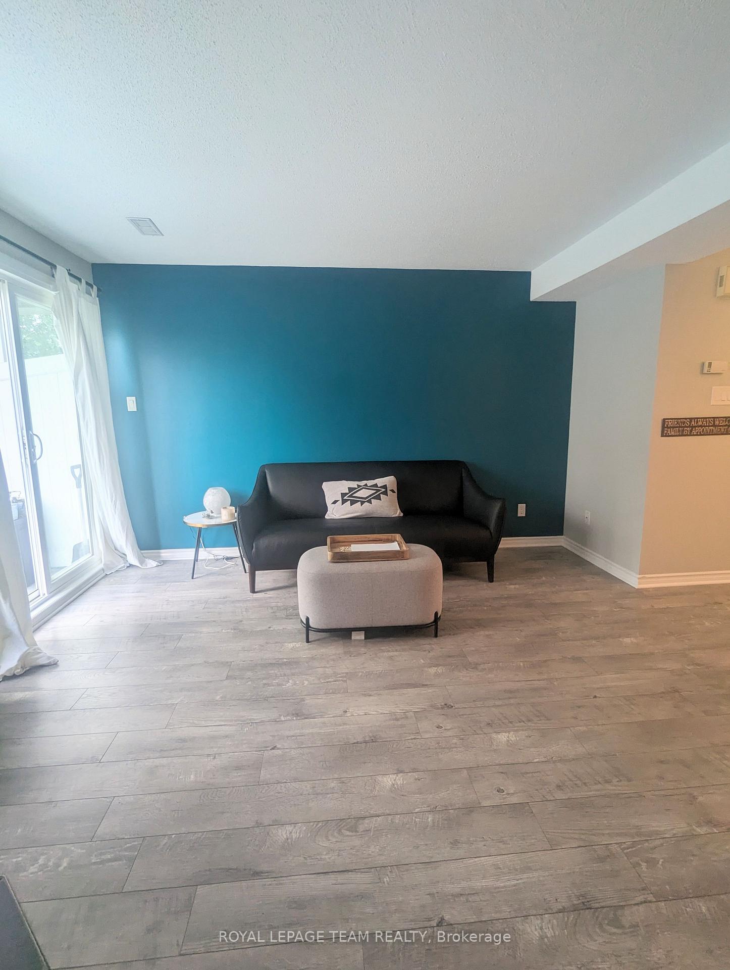 Photo 7 of Unit 17B, 6010 Red Willow Drive, Ottawa, Chapel Hill — HOMEH
