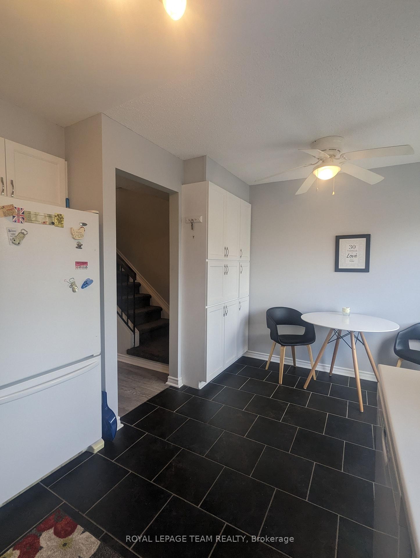 Photo 10 of Unit 17B, 6010 Red Willow Drive, Ottawa, Chapel Hill — HOMEH