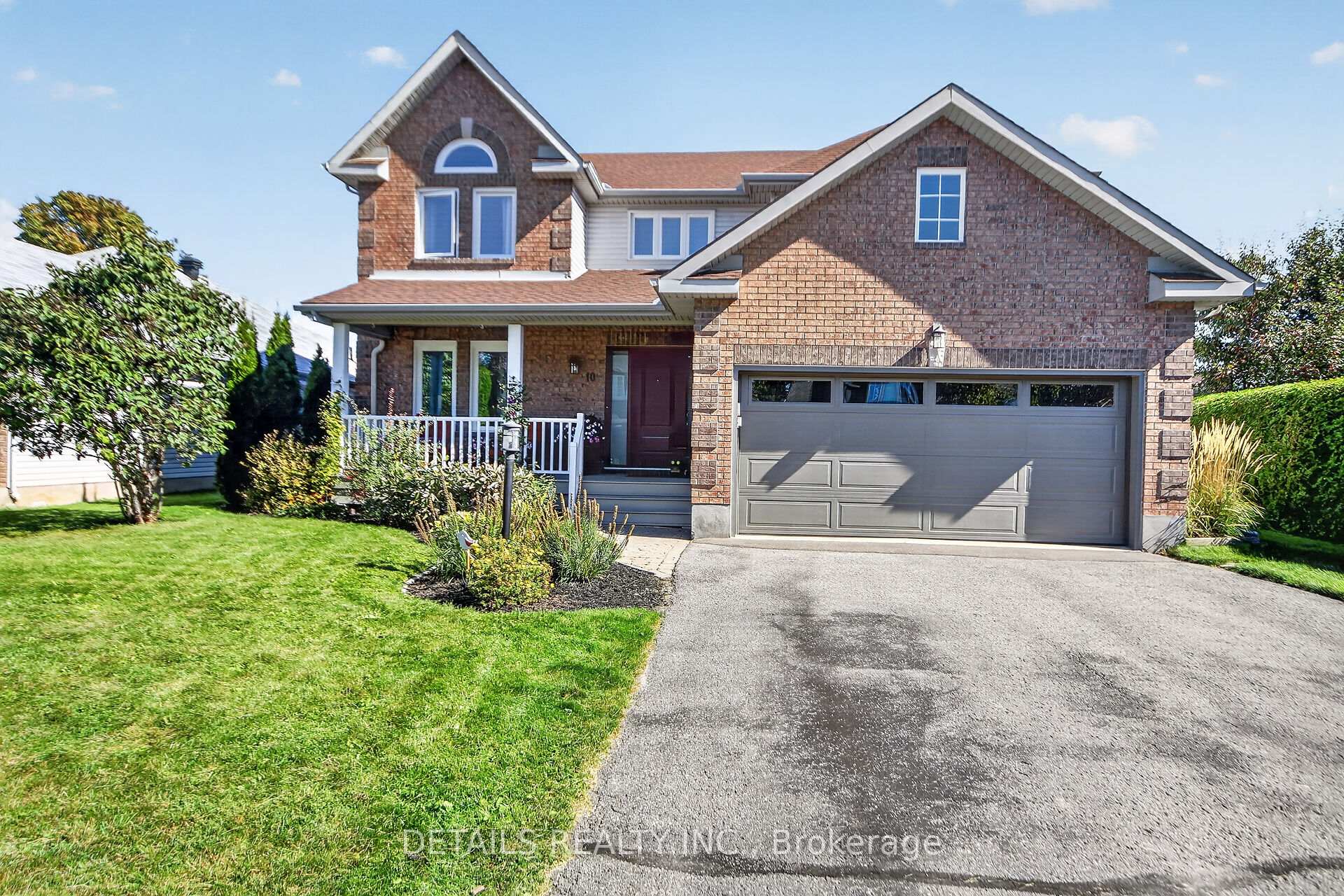 Photo of 10 Forest Creek Drive