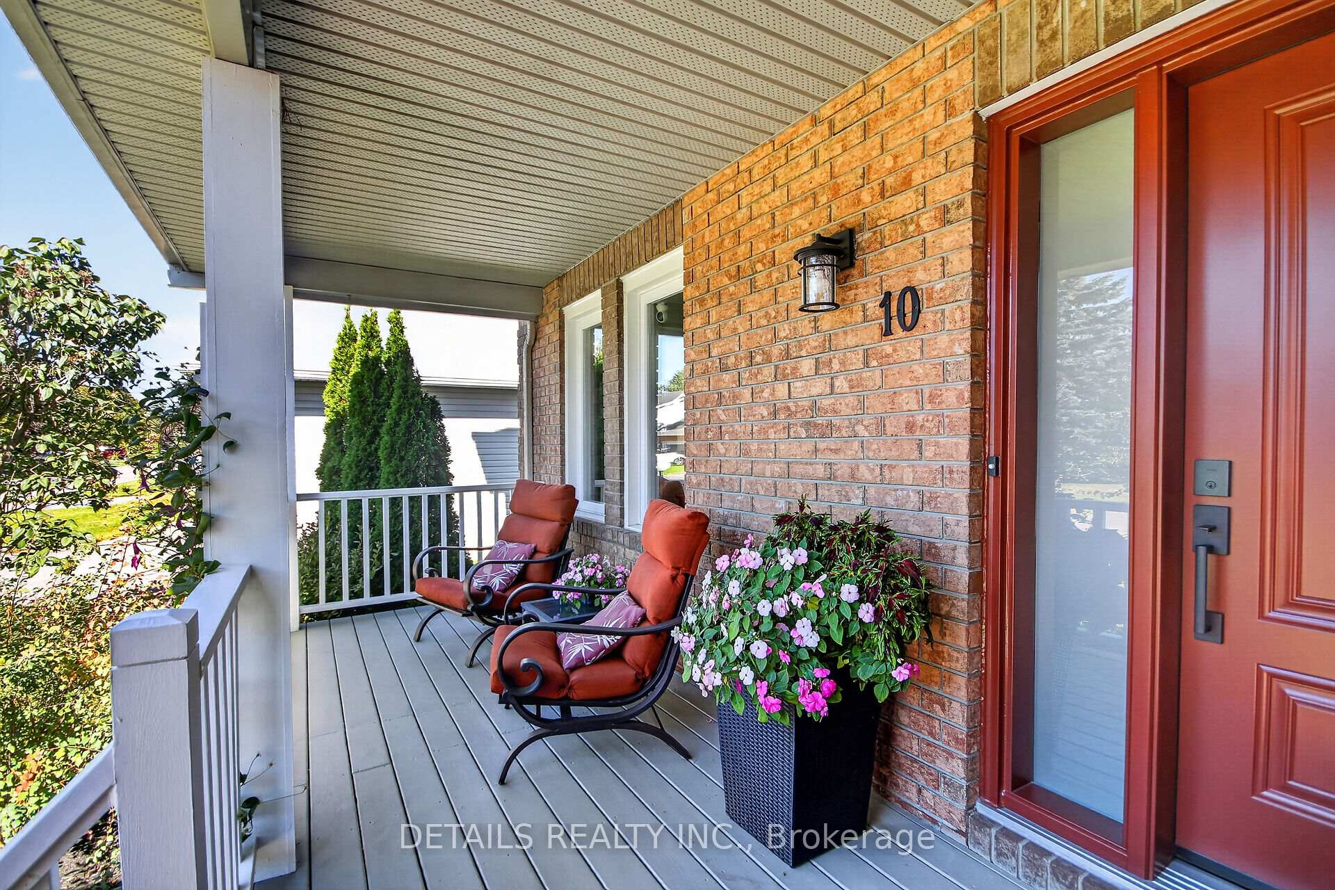 Photo 2 of 10 Forest Creek Drive, Ottawa, Stittsville (Central) — HOMEH
