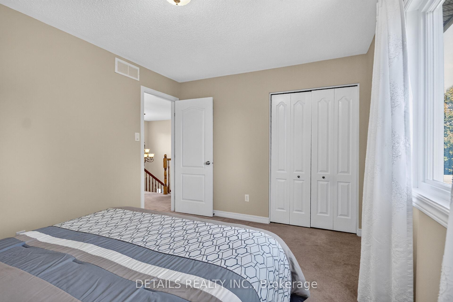 Photo 30 of 10 Forest Creek Drive, Ottawa, Stittsville (Central) — HOMEH