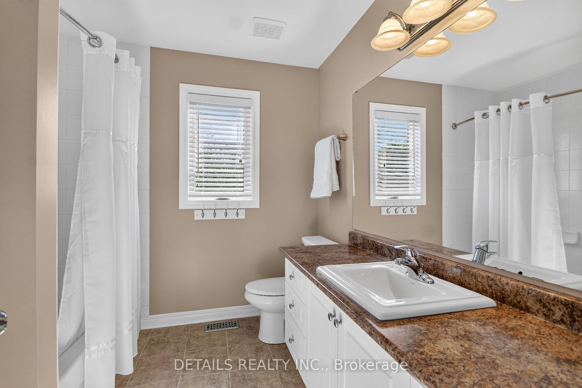 Photo 32 of 10 Forest Creek Drive, Ottawa, Stittsville (Central) — HOMEH