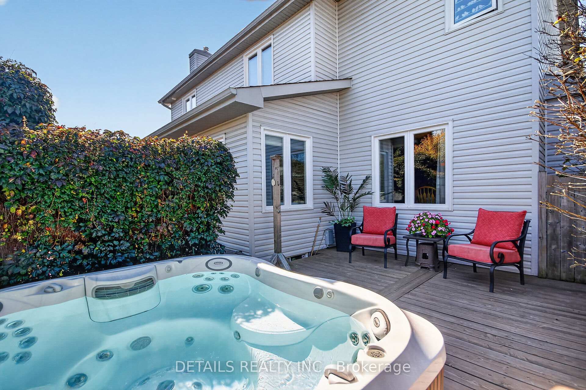 Photo 42 of 10 Forest Creek Drive, Ottawa, Stittsville (Central) — HOMEH