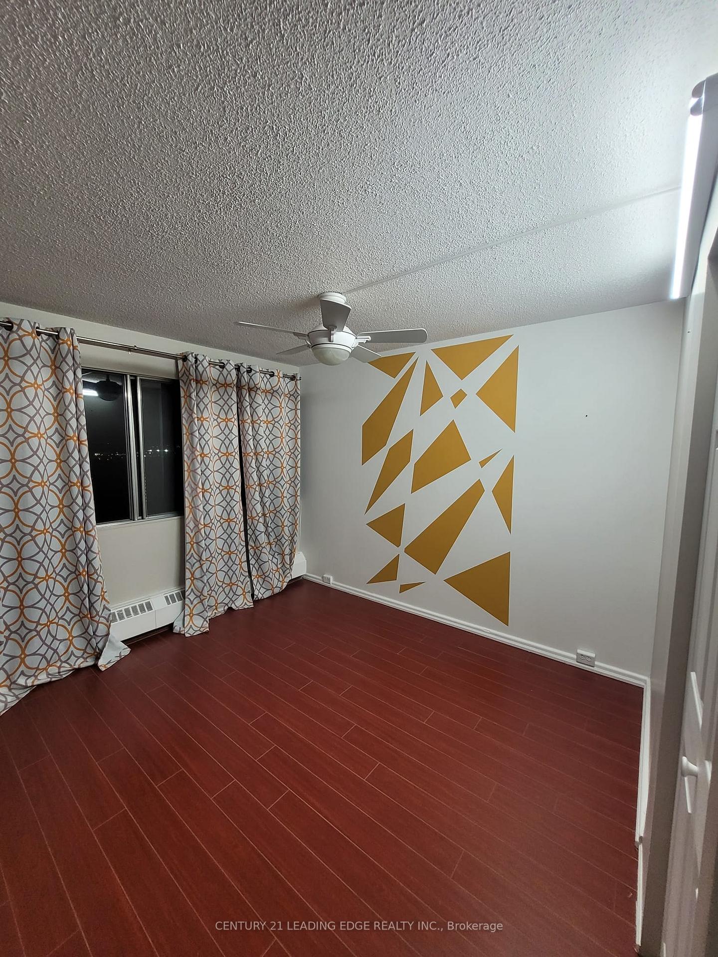 Photo 8 of Unit 2201, 10 Sunny Glenway, Toronto, Flemingdon Park — HOMEH