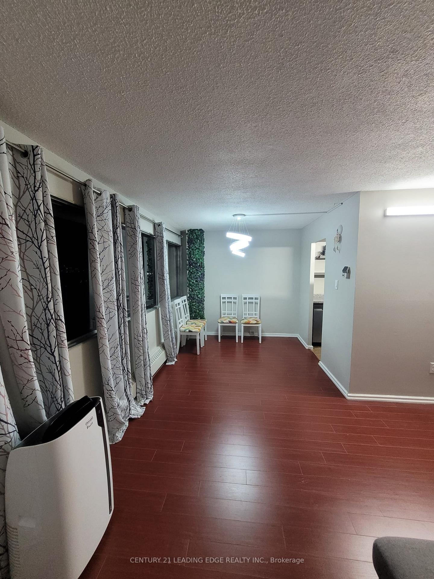 Photo 11 of Unit 2201, 10 Sunny Glenway, Toronto, Flemingdon Park — HOMEH