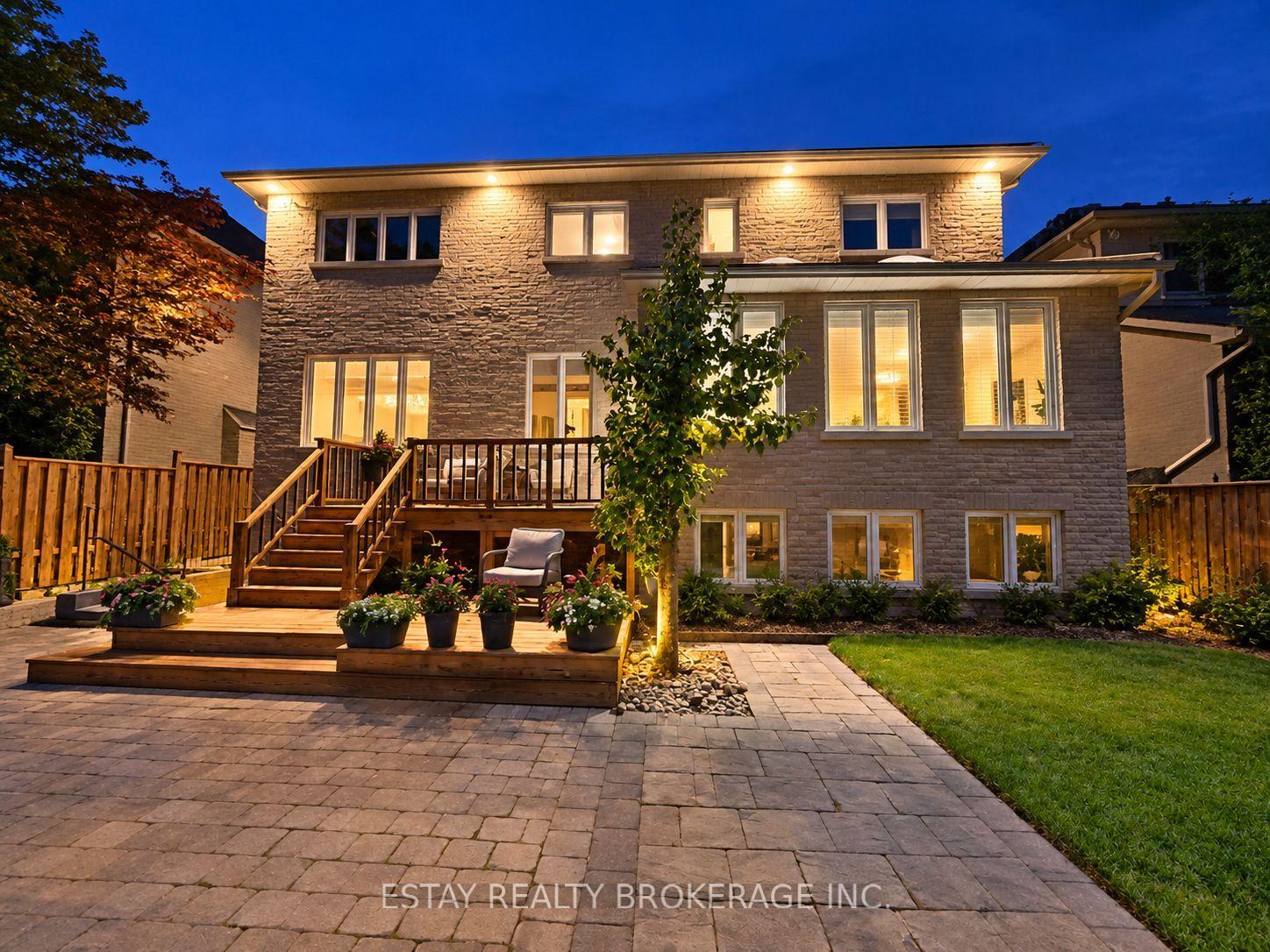 Photo 32 of 47 Pathlane Road, Richmond Hill, Langstaff — HOMEH