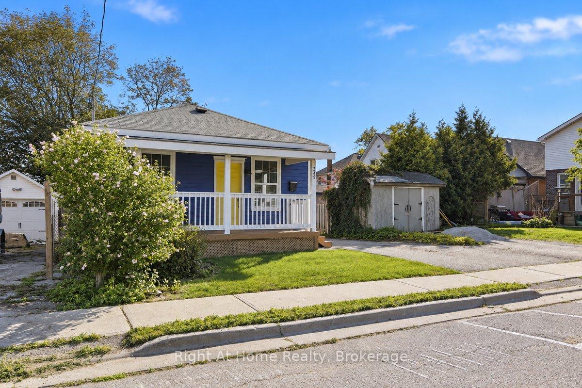 Photo of 349 Kingsdale Avenue