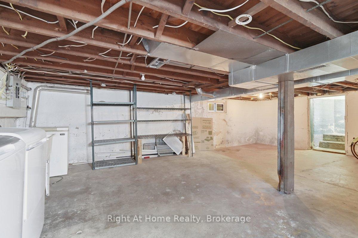 Photo 23 of 349 Kingsdale Avenue, Oshawa, O'Neill — HOMEH