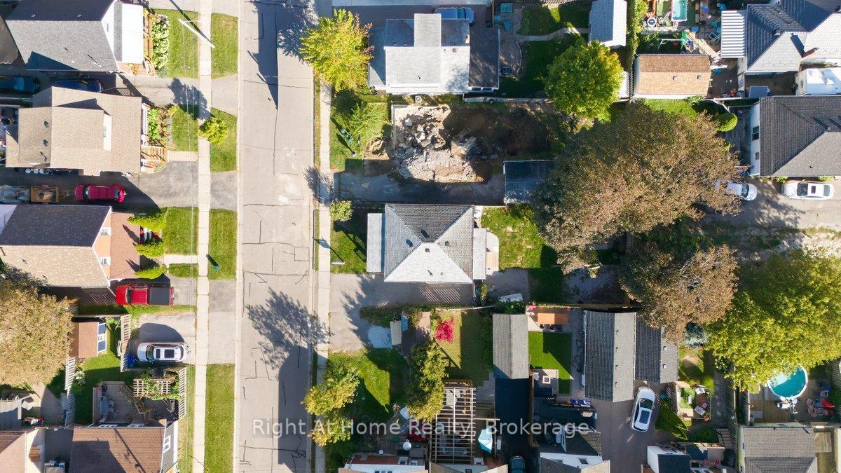 Photo 25 of 349 Kingsdale Avenue, Oshawa, O'Neill — HOMEH