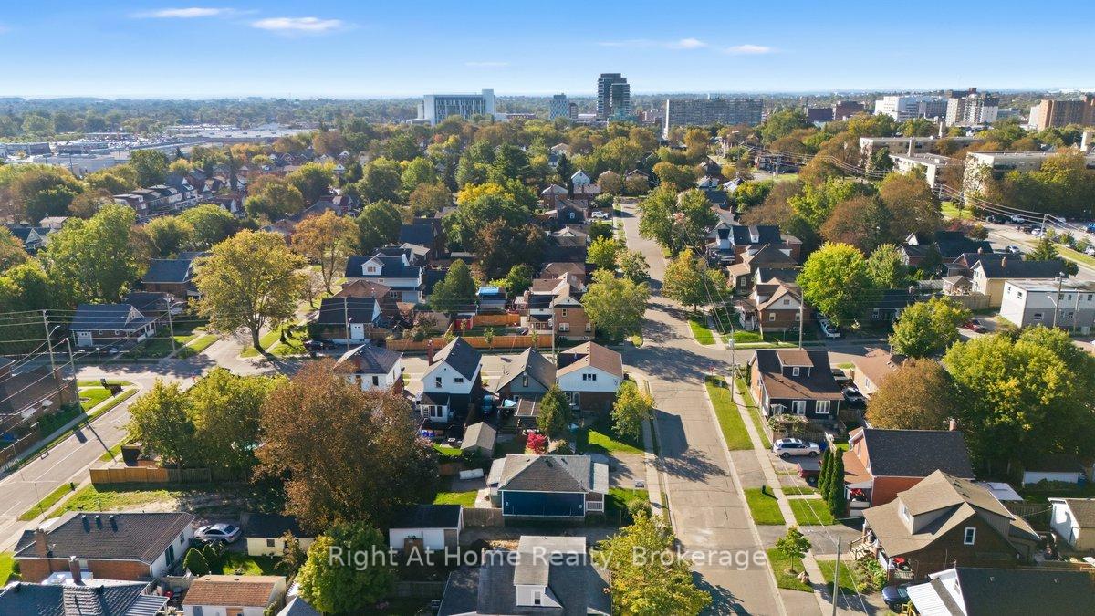 Photo 29 of 349 Kingsdale Avenue, Oshawa, O'Neill — HOMEH