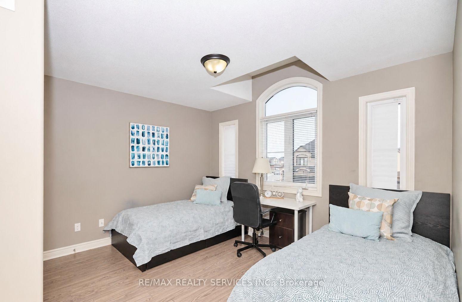Photo 14 of Unit Upper, 6045 Ernest Crescent, Niagara Falls, Forestview — HOMEH