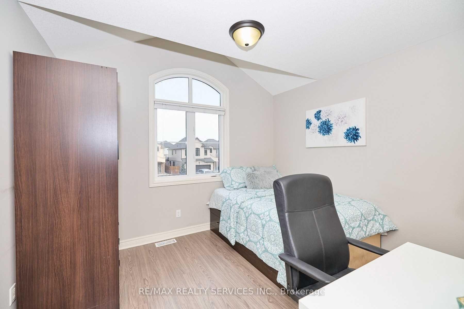 Photo 25 of Unit Upper, 6045 Ernest Crescent, Niagara Falls, Forestview — HOMEH
