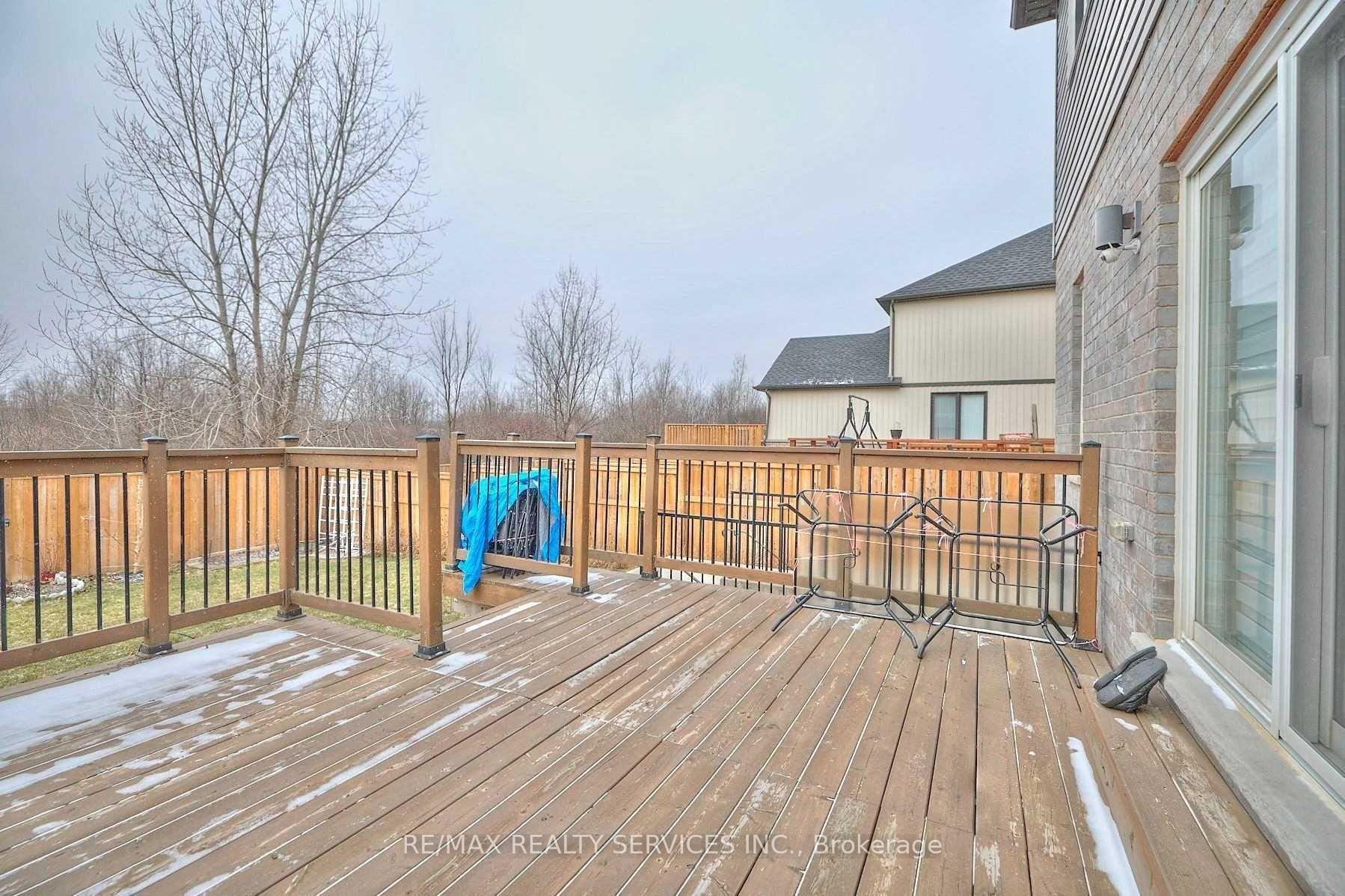 Photo 31 of Unit Upper, 6045 Ernest Crescent, Niagara Falls, Forestview — HOMEH