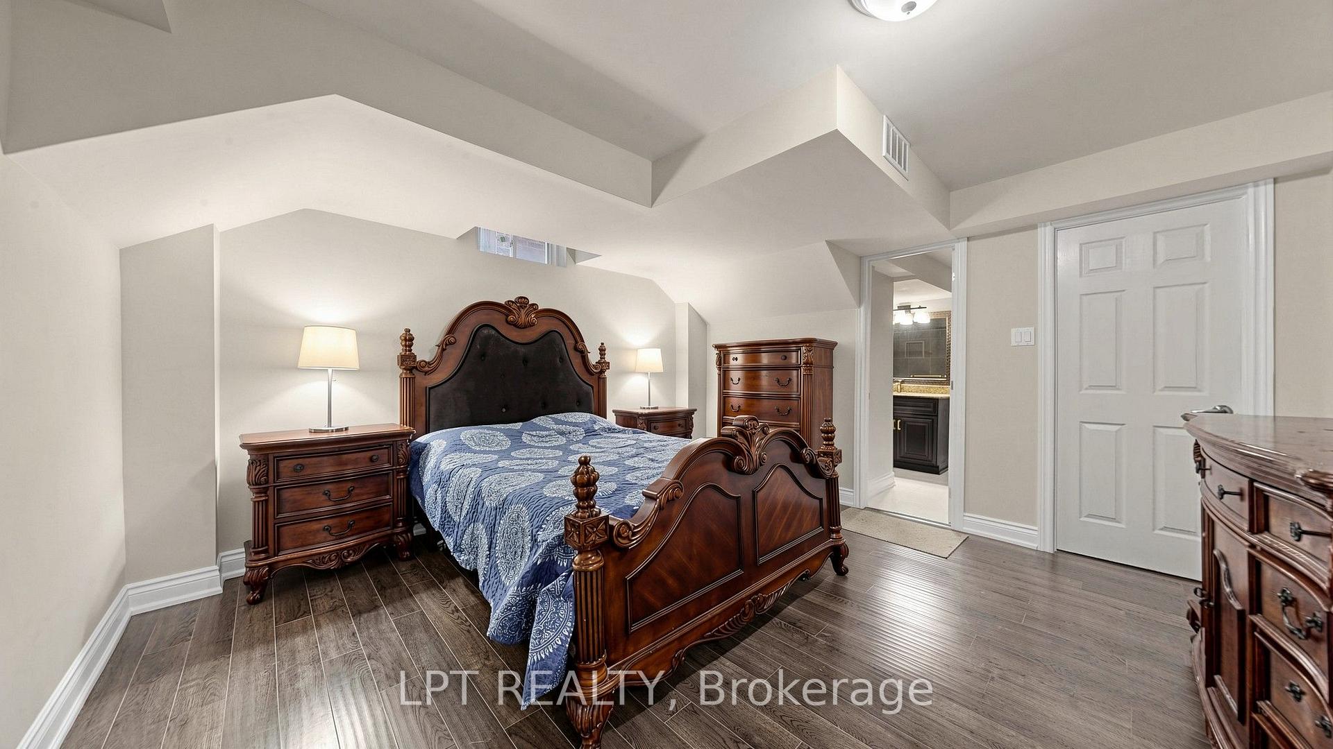 Photo 33 of 4 Plentywood Drive, Brampton, Bram West — HOMEH