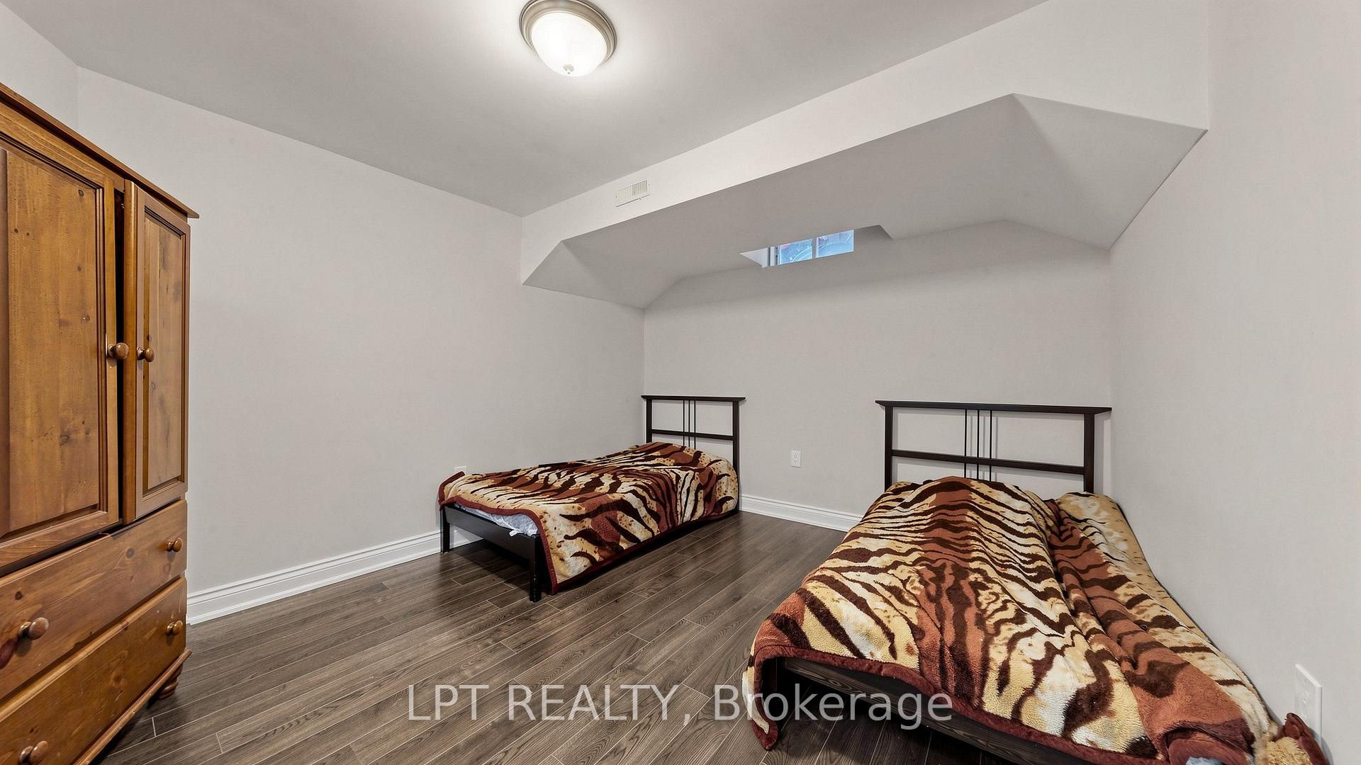 Photo 34 of 4 Plentywood Drive, Brampton, Bram West — HOMEH