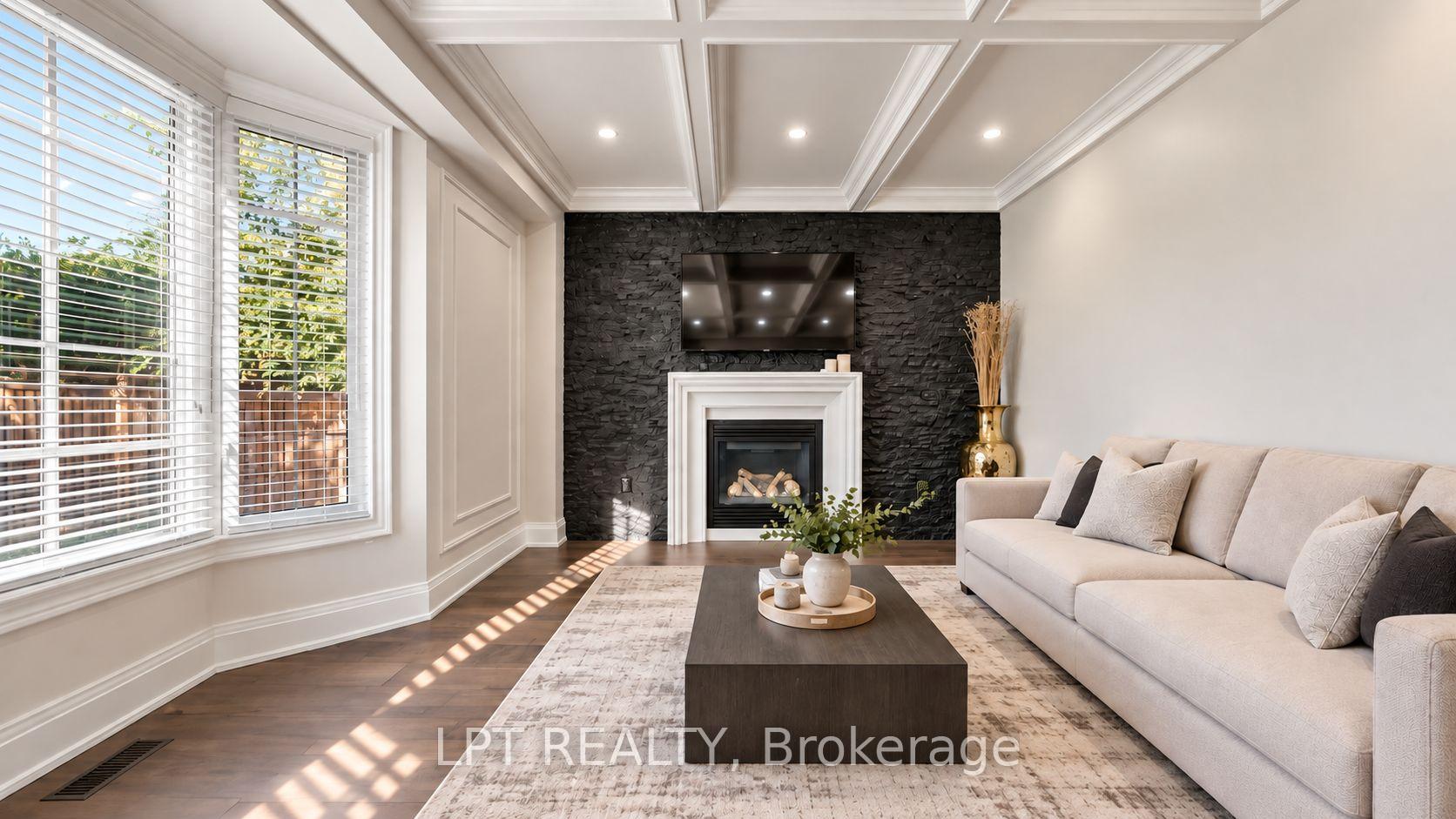 Photo 8 of 4 Plentywood Drive, Brampton, Bram West — HOMEH