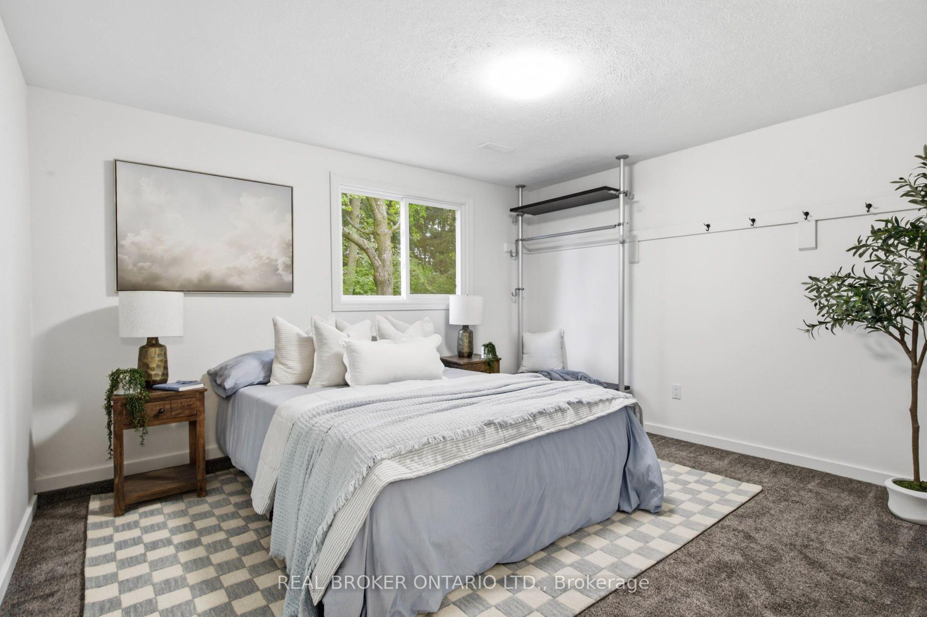 Photo 35 of 22 Ripley Crescent, Waterloo — HOMEH