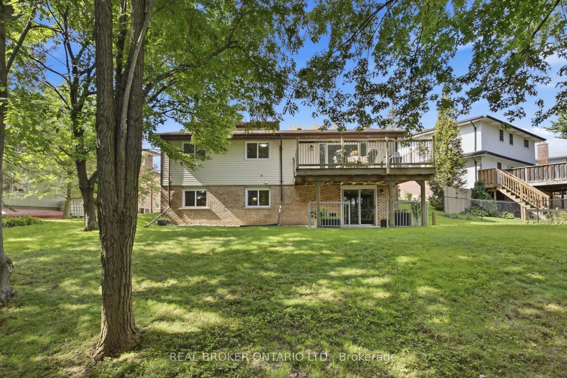 Photo 49 of 22 Ripley Crescent, Waterloo — HOMEH