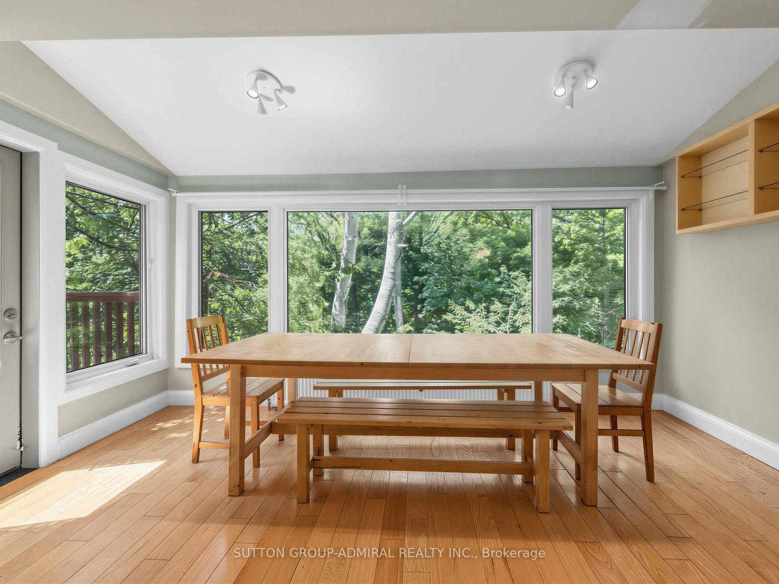 Photo 11 of 246 Ellis--Main Avenue, Toronto, High Park-Swansea — HOMEH