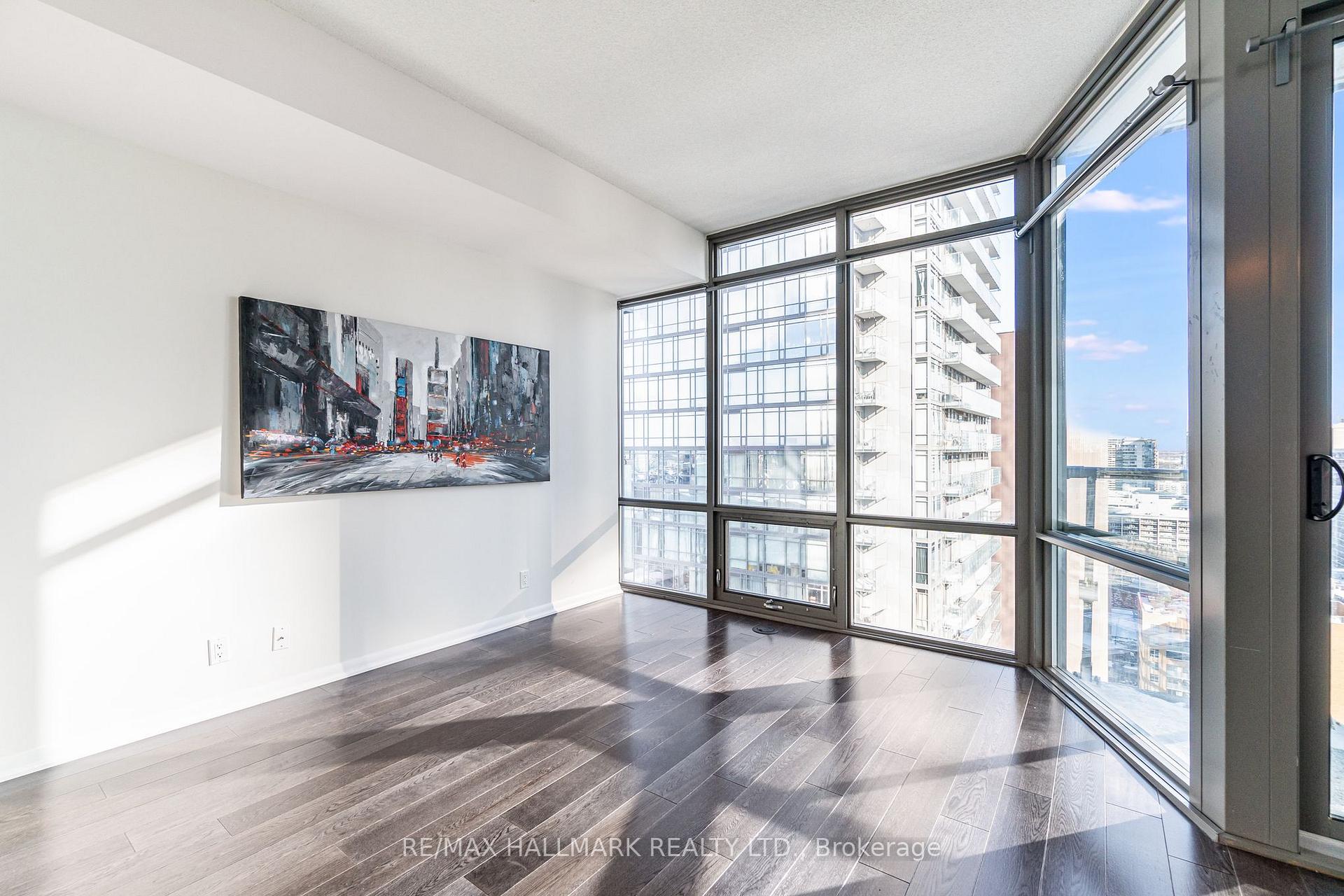 Photo 10 of Unit 2307, 832 Bay Street, Toronto, Bay Street Corridor — HOMEH