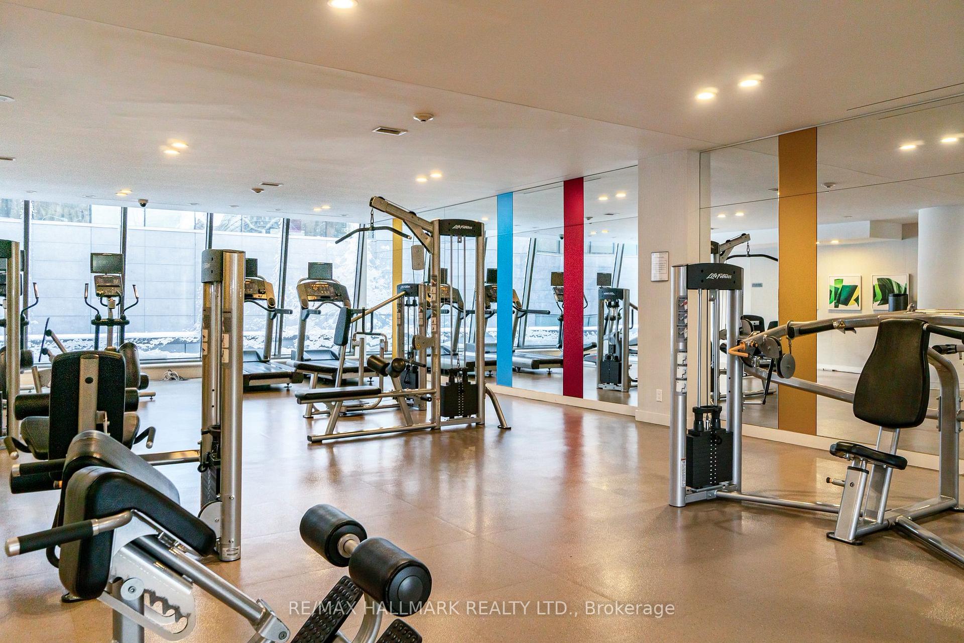 Photo 14 of Unit 2307, 832 Bay Street, Toronto, Bay Street Corridor — HOMEH