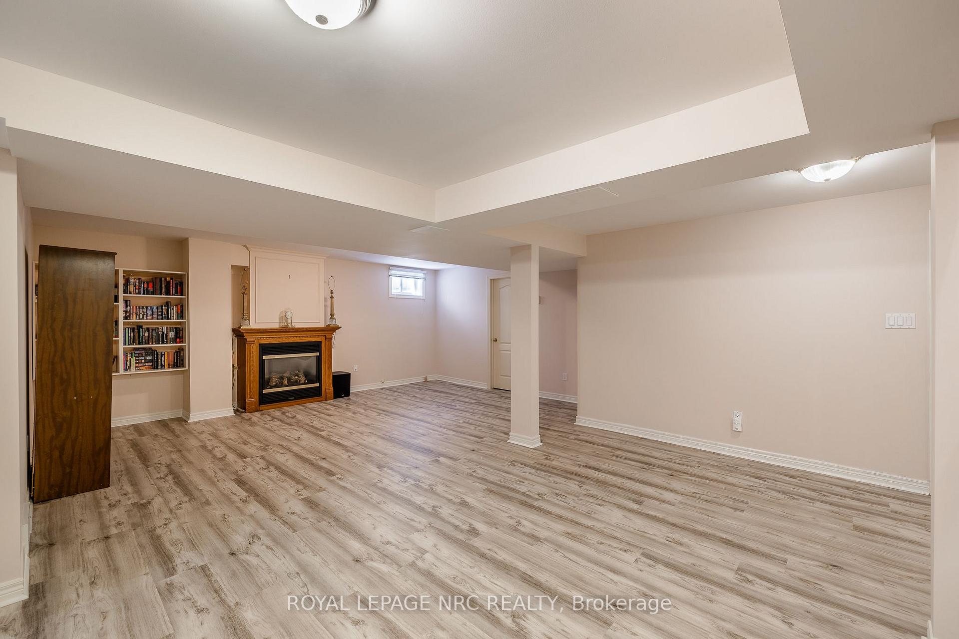 Photo 25 of 7621 Cameron Court, Niagara Falls, Mt. Carmel — HOMEH