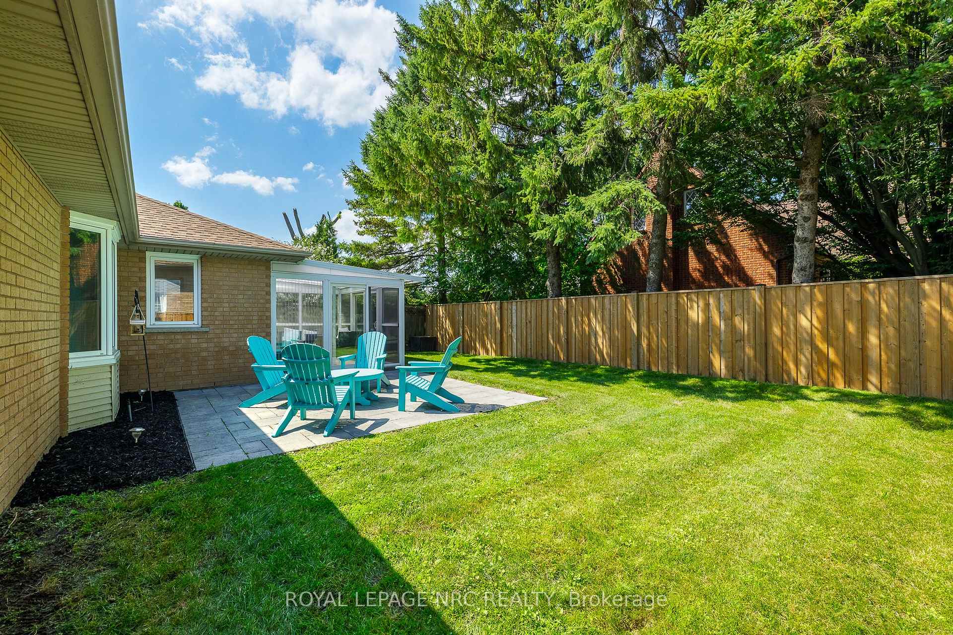Photo 34 of 7621 Cameron Court, Niagara Falls, Mt. Carmel — HOMEH