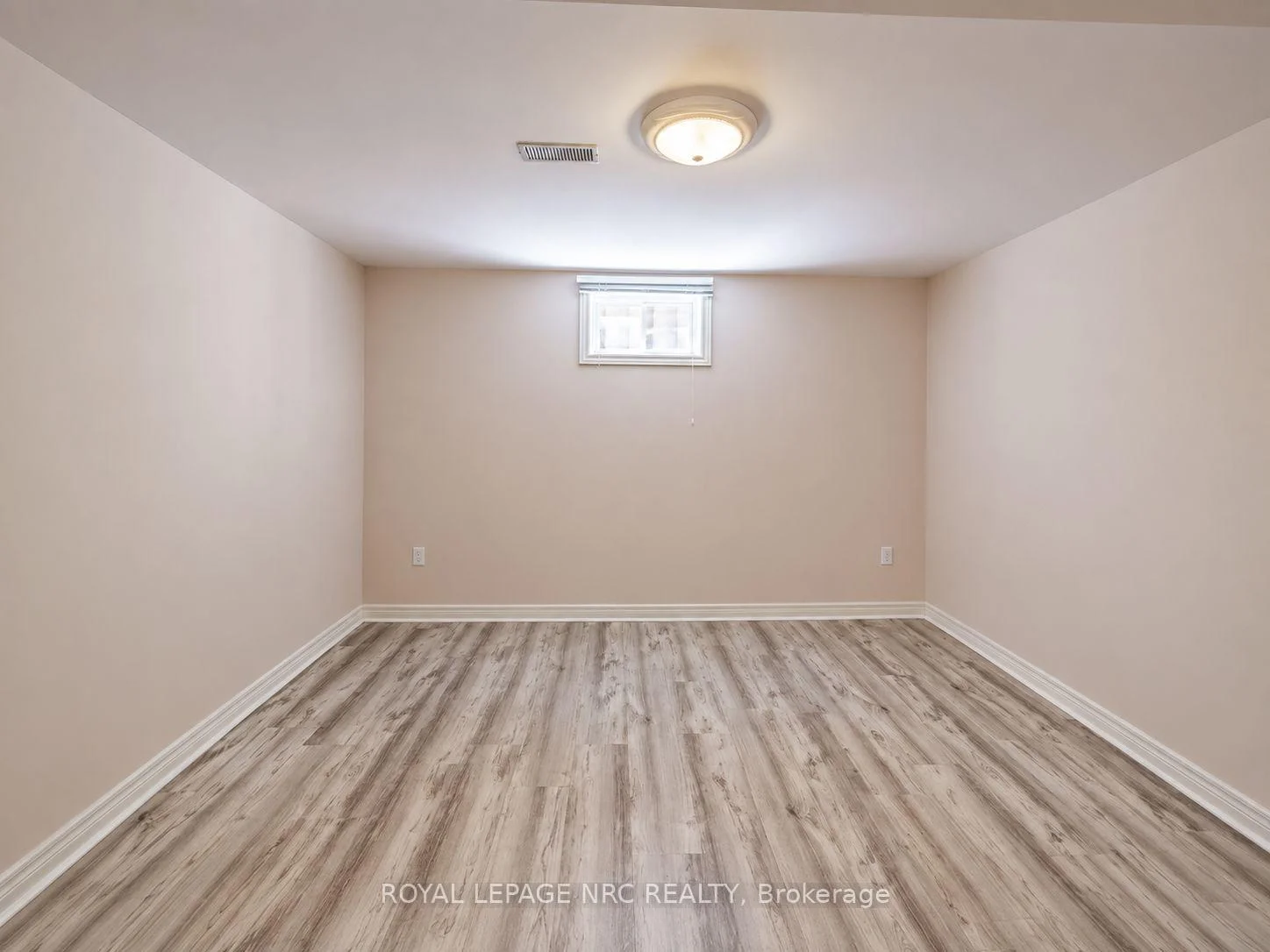Photo 43 of 7621 Cameron Court, Niagara Falls, Mt. Carmel — HOMEH
